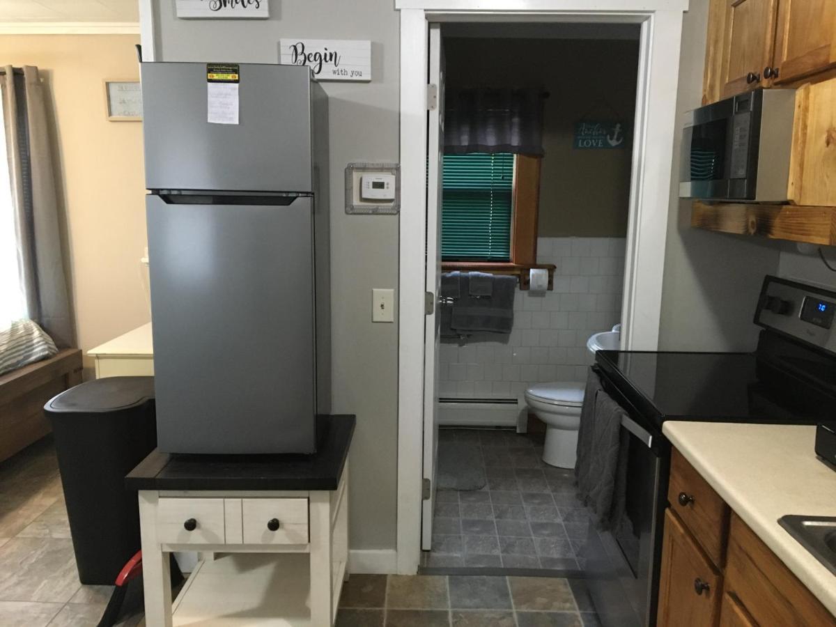Just Like Being At Home- Newly Renovated Unit North Troy 外观 照片