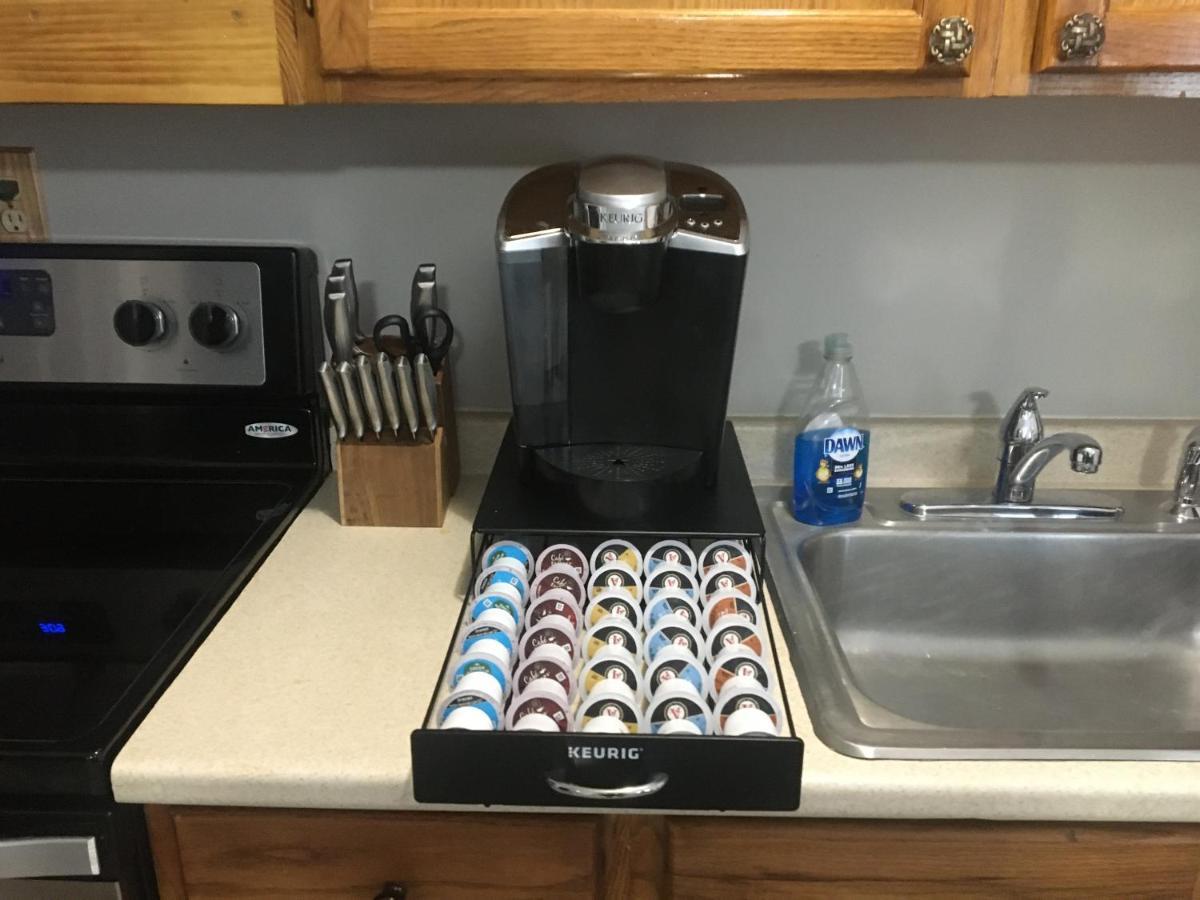 Just Like Being At Home- Newly Renovated Unit North Troy 外观 照片